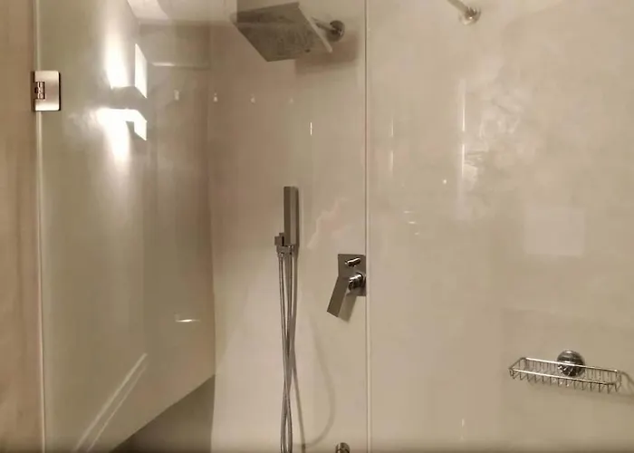 Host4u - Bacciadonne Cozy Modern Openspace In