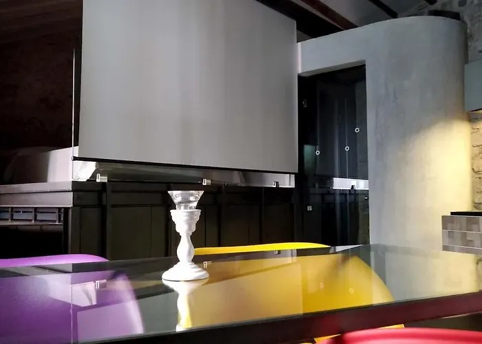 Apartment Host4u - Bacciadonne Cozy Modern Openspace In *