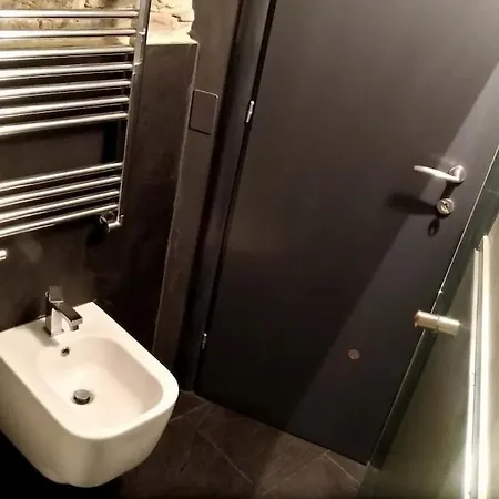 Apartament Host4u - Il Geco Ii, Moderno Spazio Unico Bacciadonne Civezza