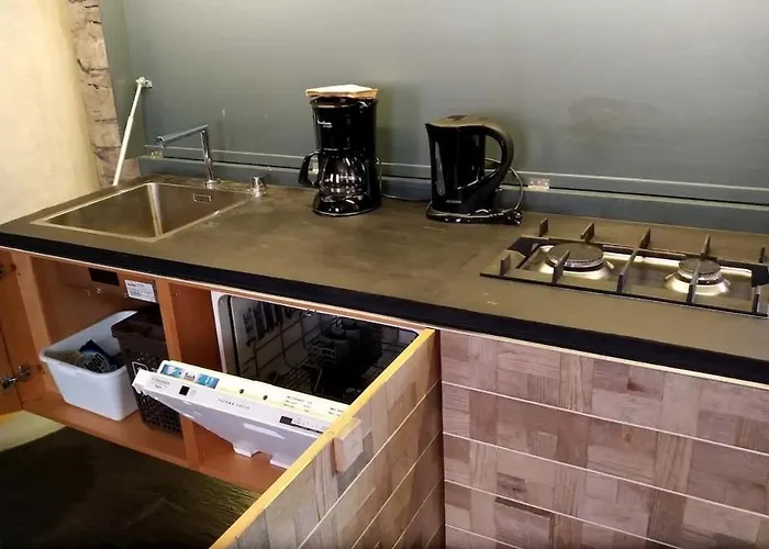 Host4u - Bacciadonne Cozy Modern Openspace In Civezza